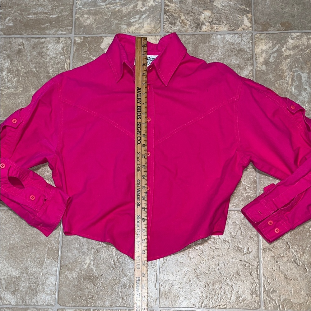 **Last chance** Women's Vtg The San Angelo Texas Collection
 Button Down Shirt - Picture 6 of 10